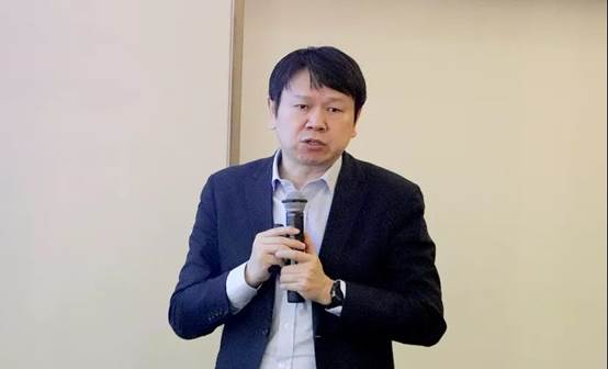 D75AB24E764FBE61327E6F60089_9B4A4159_32C4