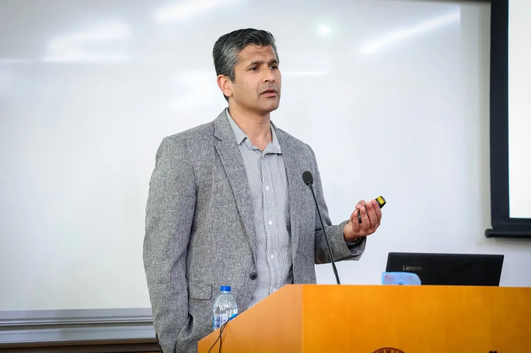 C154A3AFAC3DC0B6147D1395AA4_50C37C74_1F159