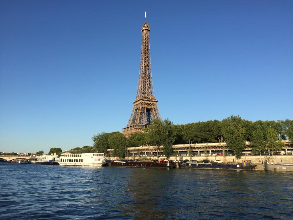 Guanghua-ESSEC Double Degree：Double Degree Program enriched my MBA life